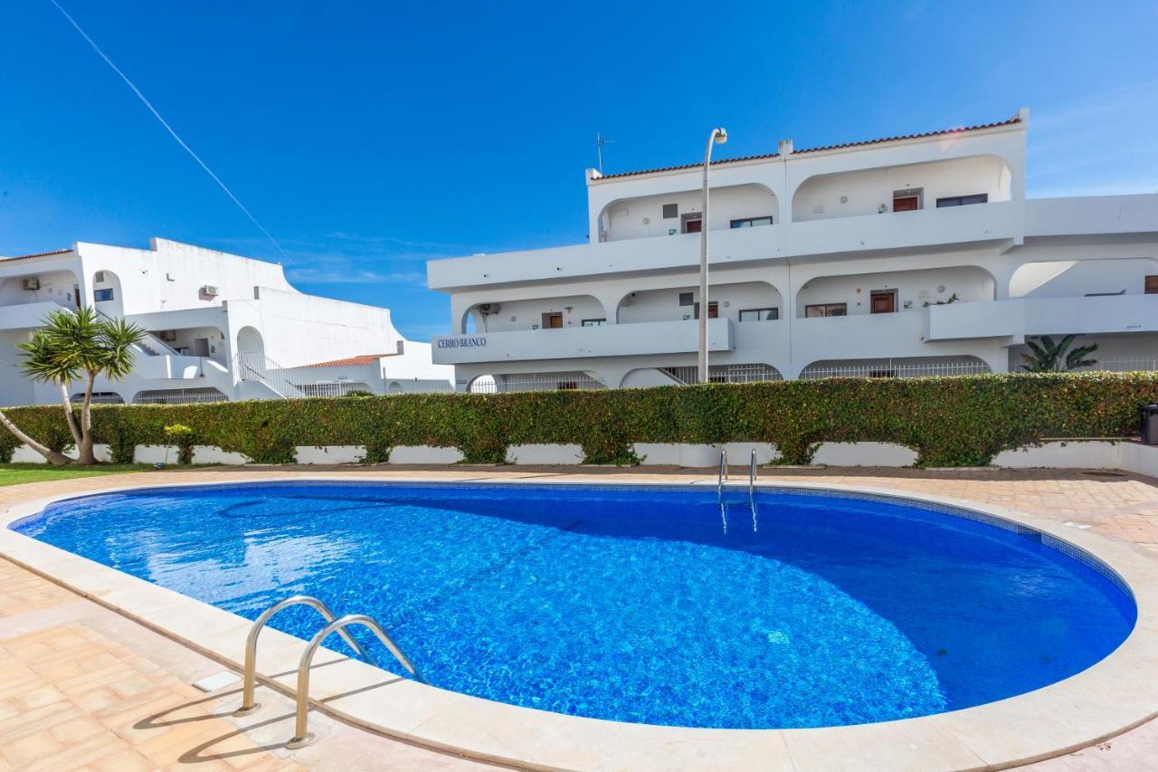 Apartamento Correia Albufeira Exteriör bild