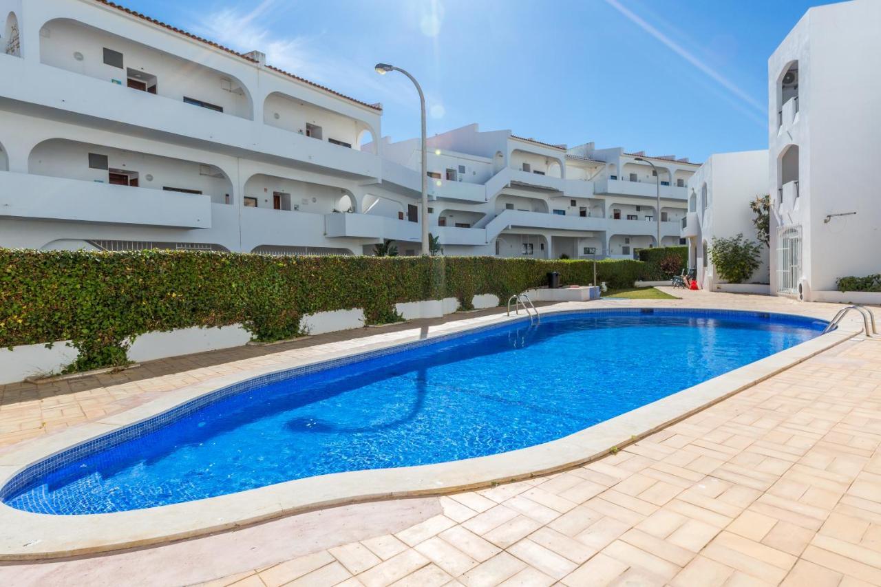 Apartamento Correia Albufeira Exteriör bild