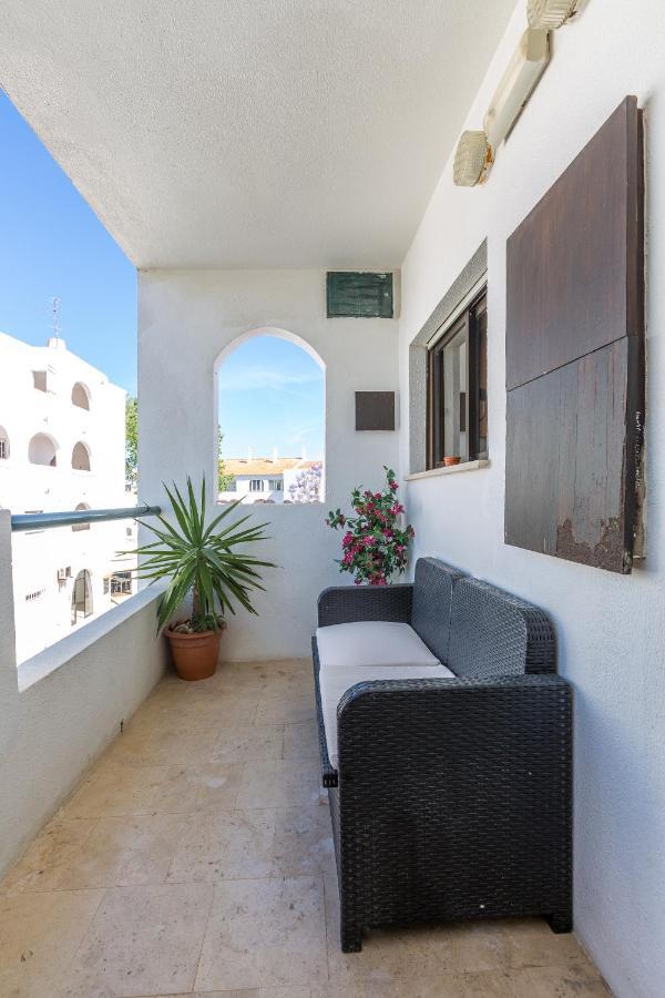 Apartamento Correia Albufeira Exteriör bild